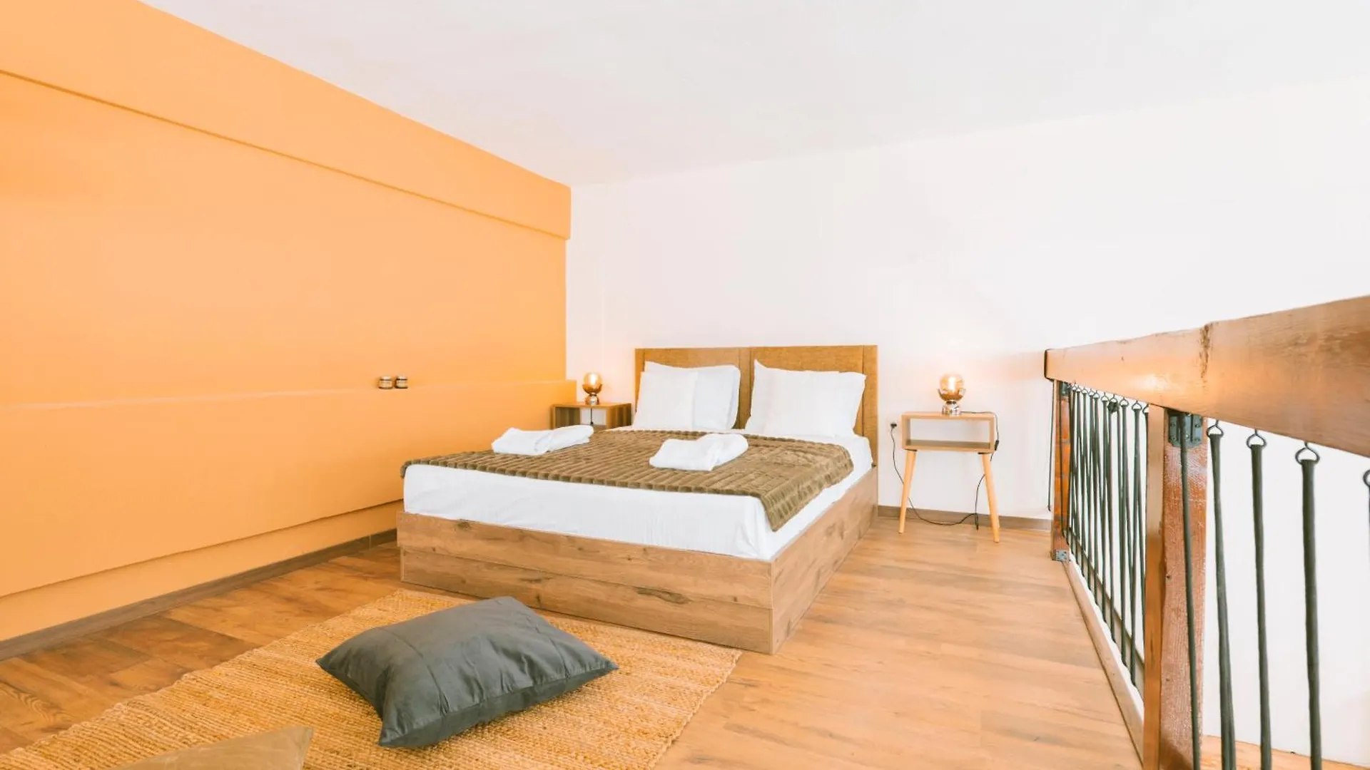 Dreamy Loft Thessaloniki Apartment