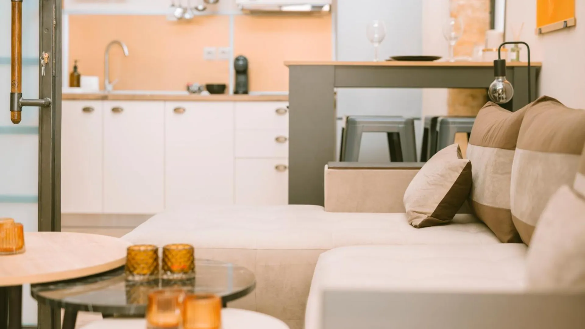 Dreamy Loft Thessaloniki Apartment